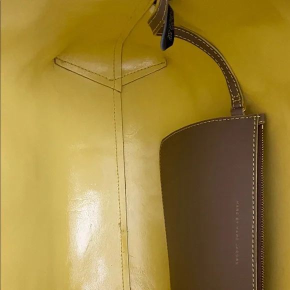 Marc Jacob’s Brown Tote Bag - Picture 10 of 16